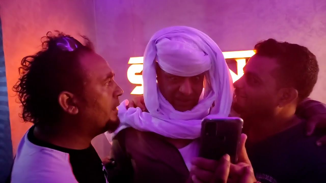 الحاج الضوى قفش شحتوا فى الديسكو😂