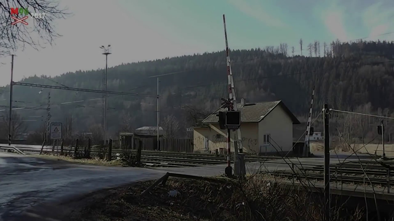 Železniční přejezd Březová nad Svitavou #1 [P6824] - 10.2.2014 / Czech railroad crossing