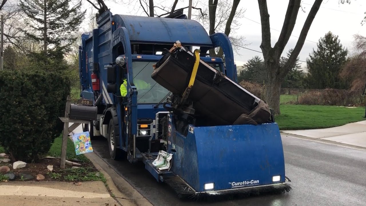 Republic Services Garbage Trucks Packing Bulk- Spring Cleanup