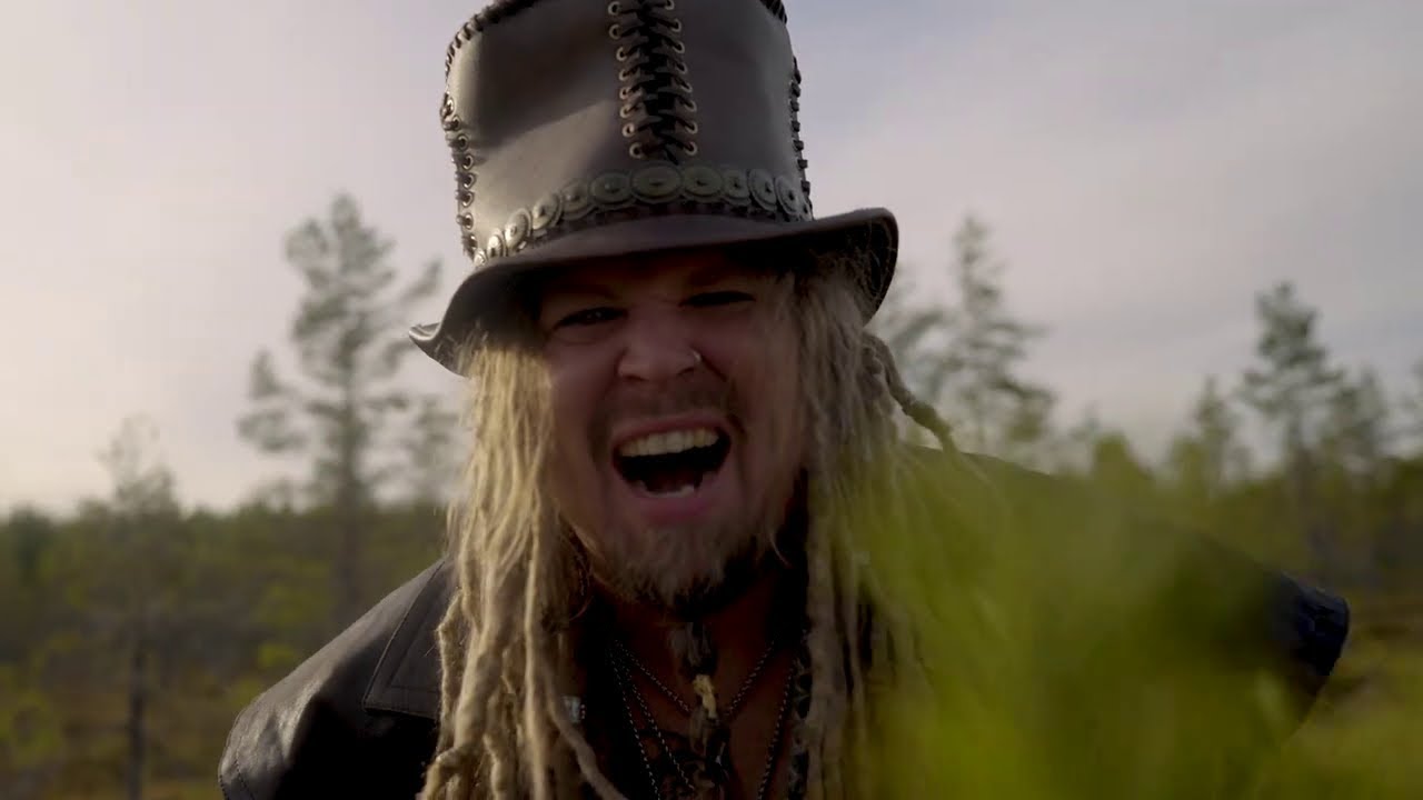 KORPIKLAANI - Leväluhta (OFFICIAL VIDEO)