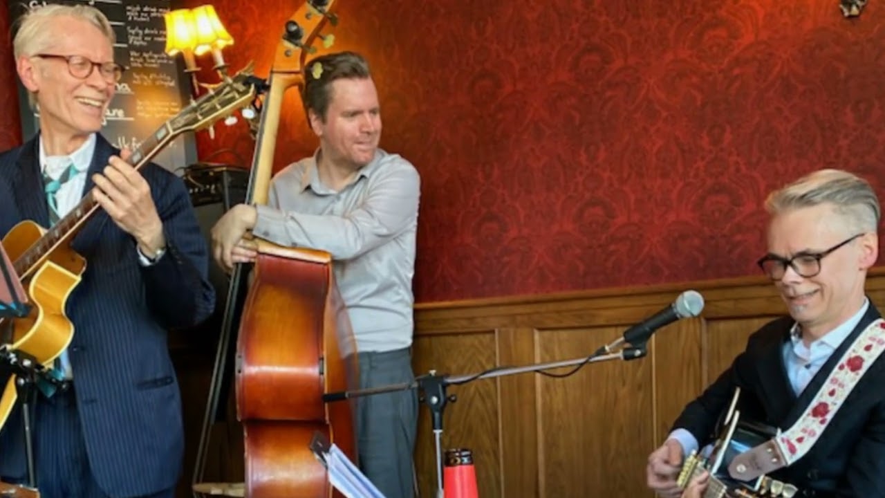 Rosetta- Moonbeam Serenaders & Mats Funcke
