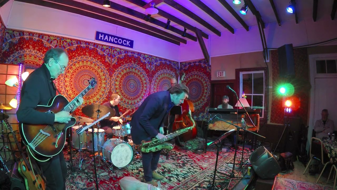Dolphin Dance / Jazz at the Depot featuring Vito Dieterle