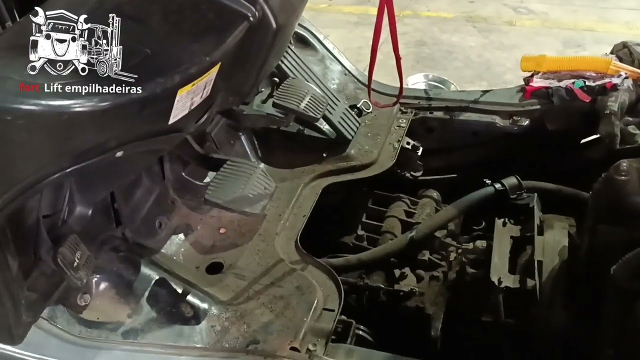 limpeza no sistema da transmissão automática da empilhadeira Toyota