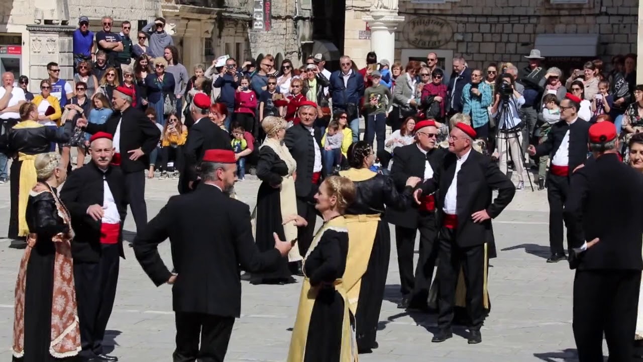 Trogir, KUD „Kvadrilja“