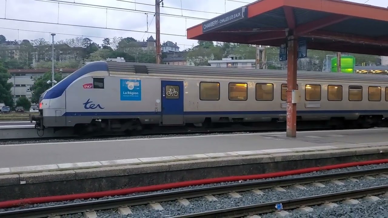 Compilation de FRET TGV TER au Viviers du Lac Chambéry et Anbérieu