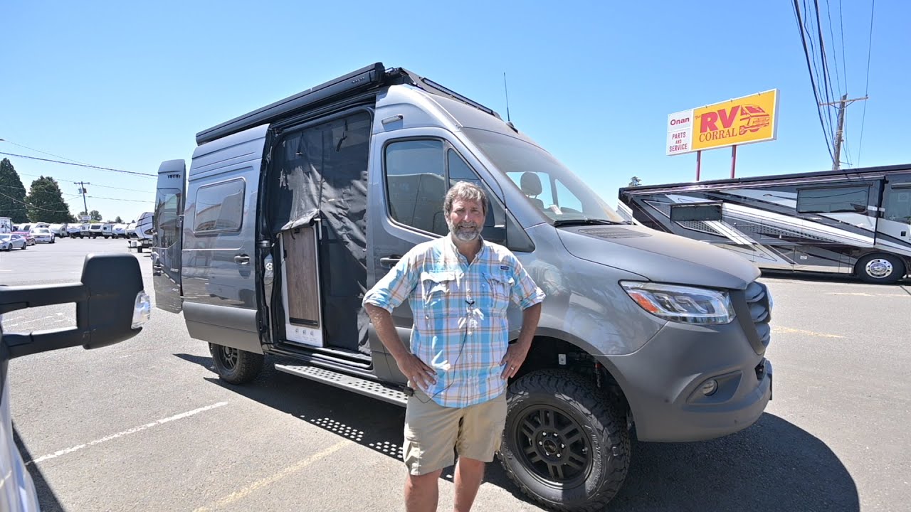 The RV Corral 2026 Tiffin GH1 19AV Stock # NB-118