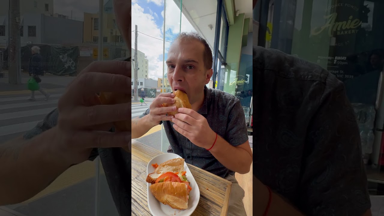 🥖 Craving Vietnamese food in Melbourne? This spot&rsquo;s got you covered! 🌟