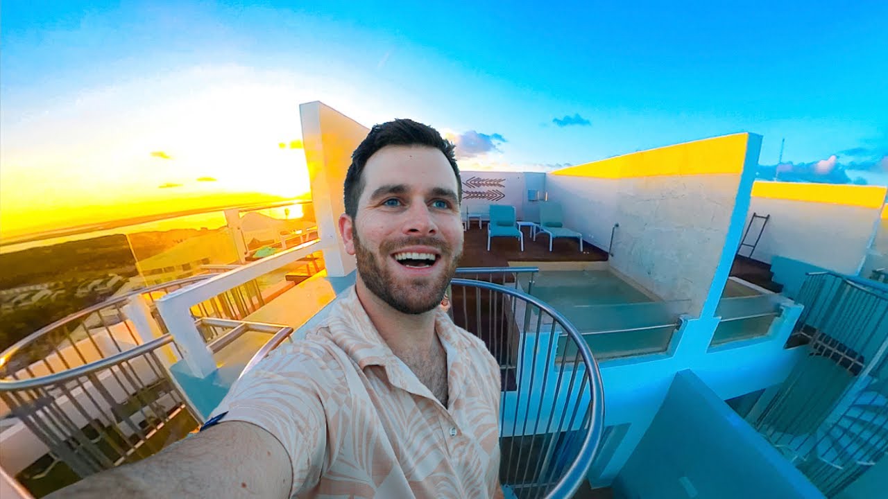 Our 2 Story ROOFTOP Pool Room In Cancun: We Were SHOCKED!