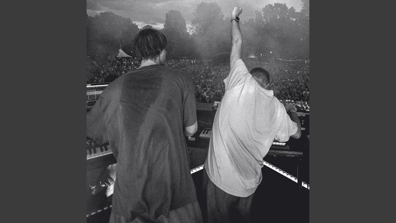 Monument (feat. Robyn) (True Electric)
