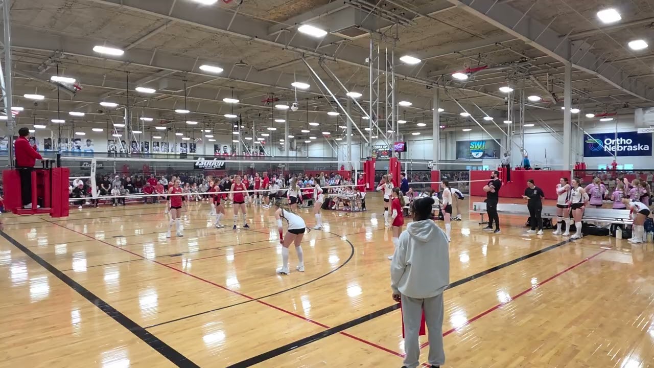 Northern Lights 14-Red VS Southern Central 14 Black, 2nd Game, 2nd set