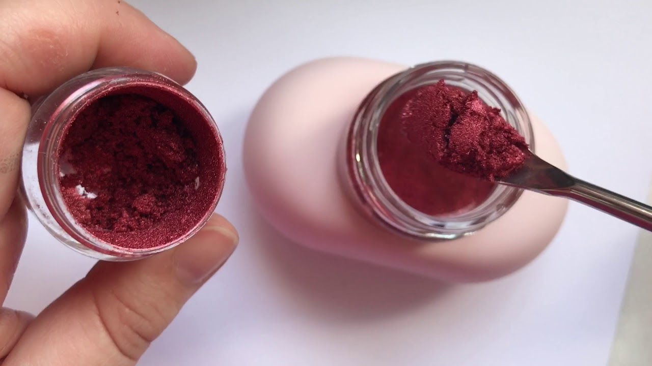 Mixing Pearl-Ex pigment for calligraphy with the Luis Creations Soap magnetic ink stirrer
