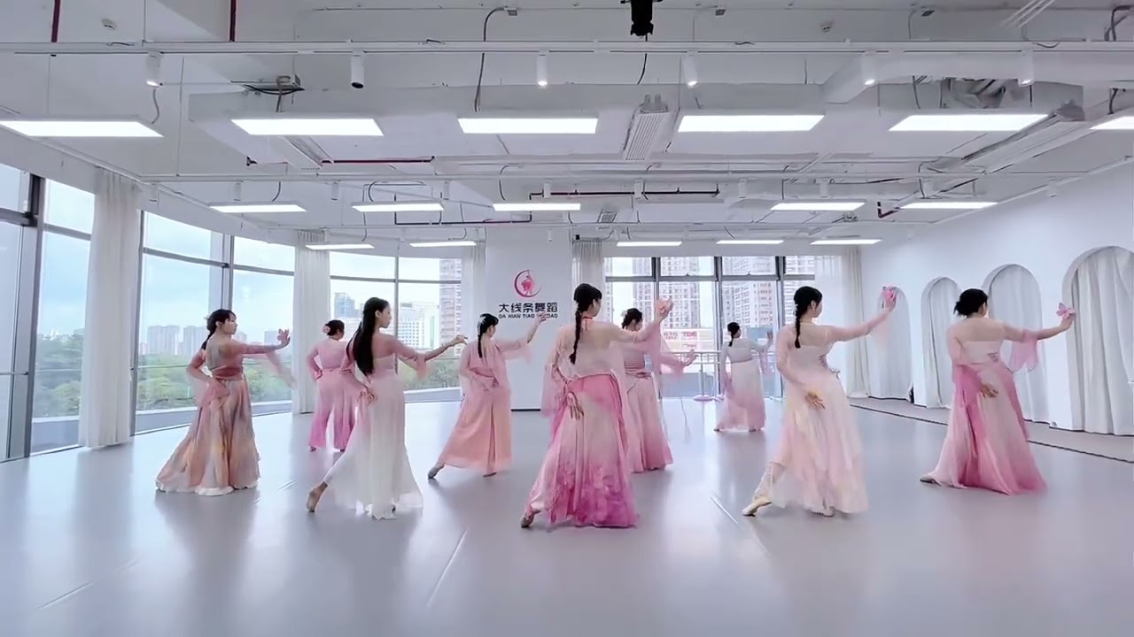 Khẽ múa (Khinh Vũ)- Bản hoa full tập thể - Múa Trung Hoa- Ziweiliu -轻舞