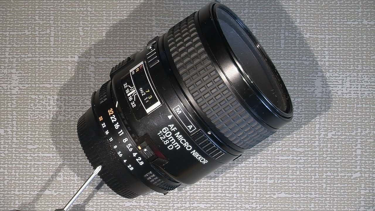 Loose brush unit in AF Micro Nikkor 60mm 1:2.8 D