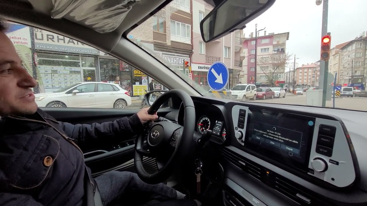 Hyundai Bayon 1.4 otomatik Tertibatlı Engelli aracı Sivas şehir merkezi