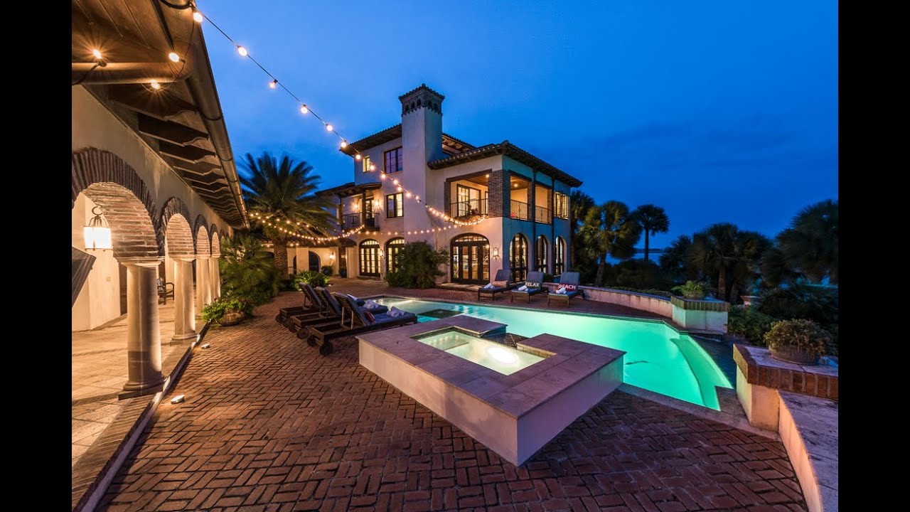 Gorgeous Beachfront Estate on St.Simons Island - Villa De Suenos