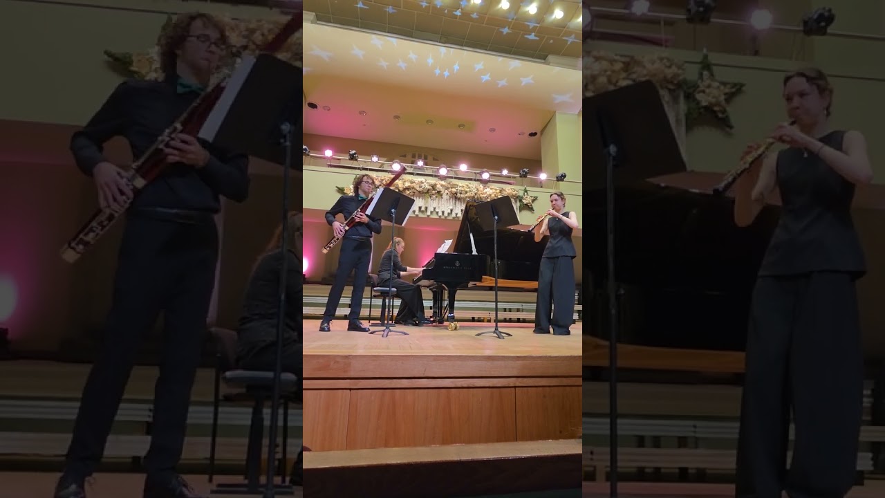 F.Poulenc Trio for oboe, basson and piano part 1