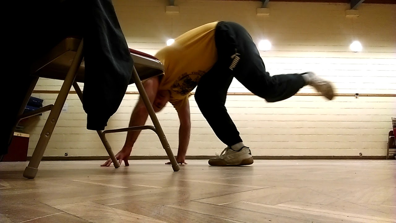 Capoeira Angola chair training sequences