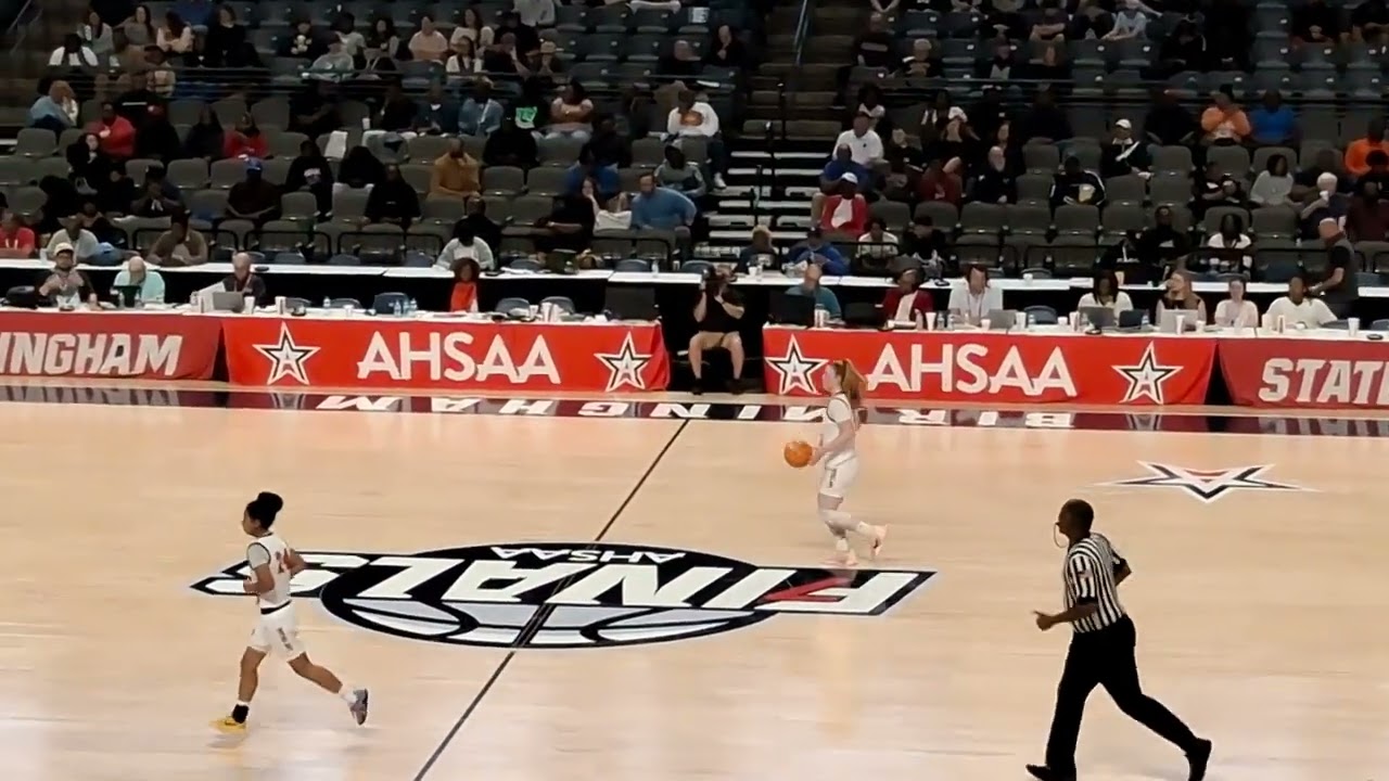 🏀 Moody vs. Charles Henderson 2nd Quarter | AHSAA 5A girls Final Four #CoachVeeTV 