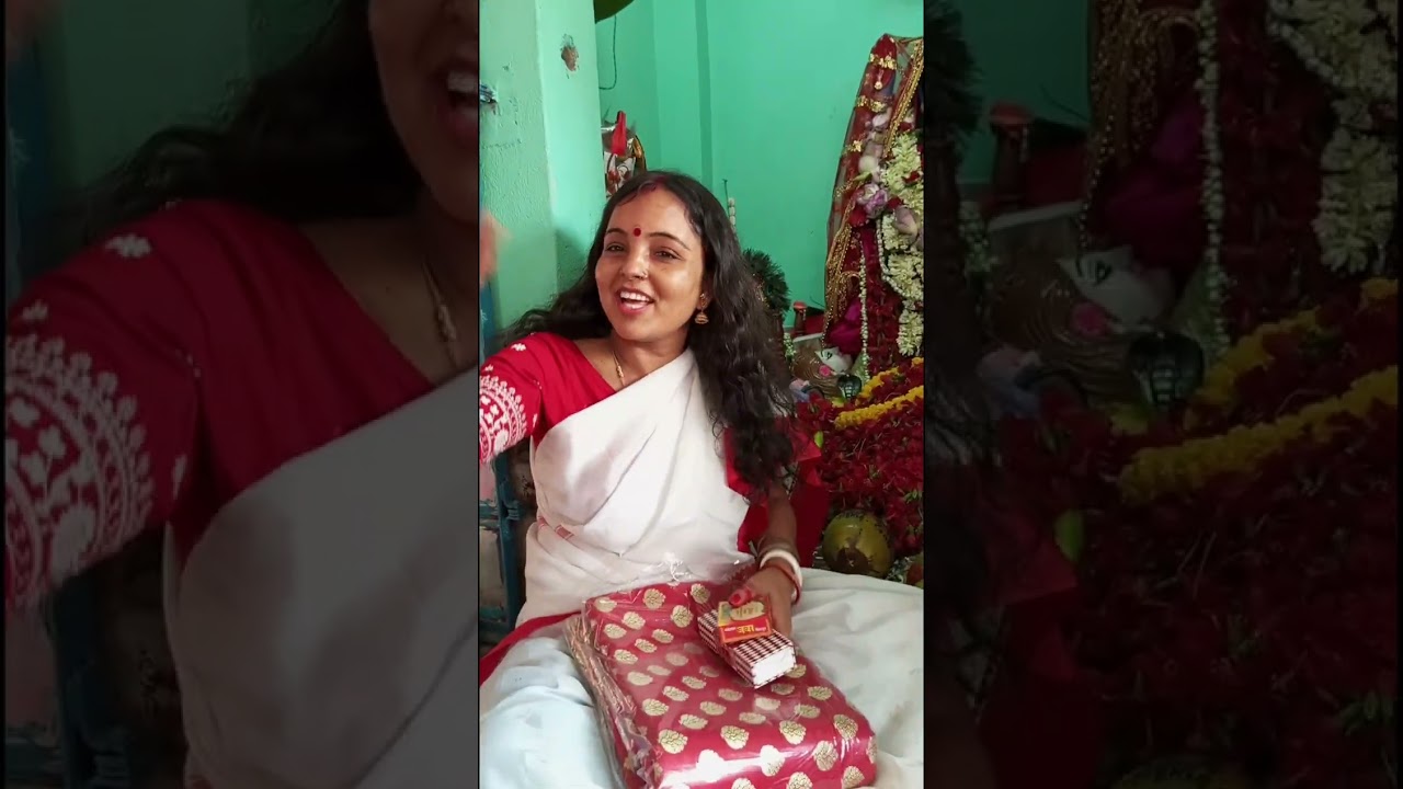ভক্তরা খালি হাতে এলে ভরা হাতে যায়🌺🌺