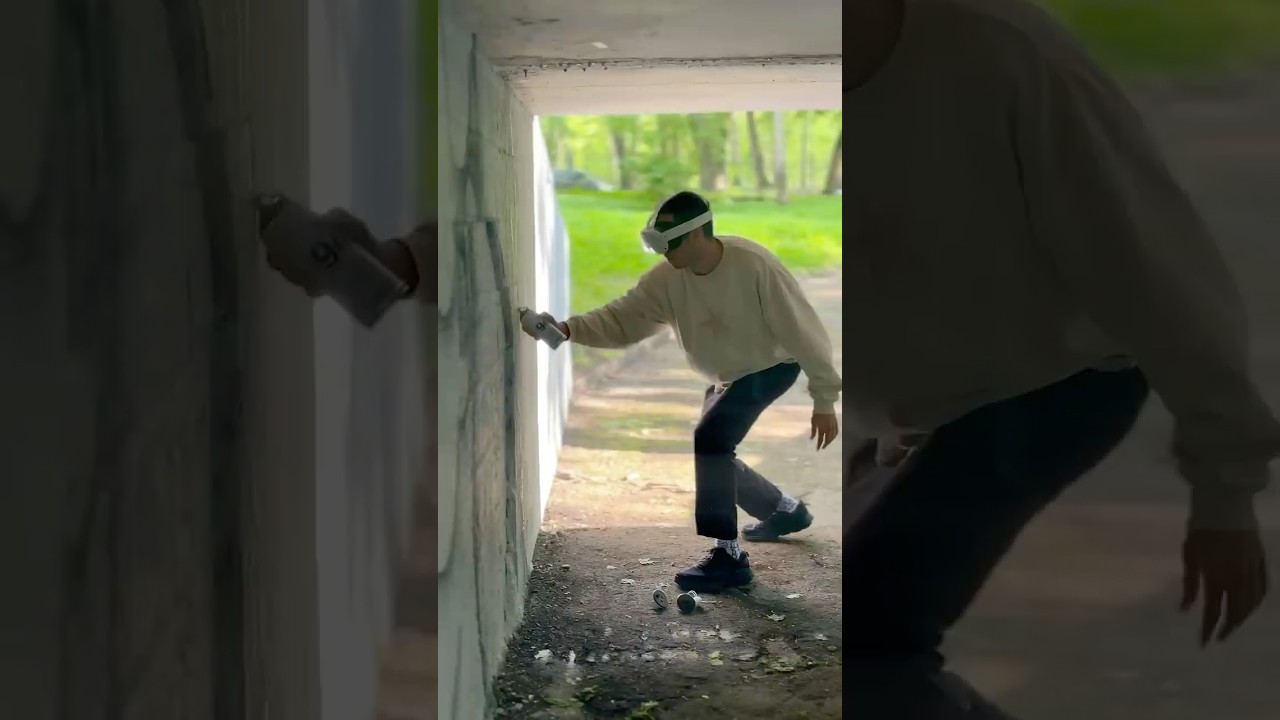 Doing #graffiti using #SketchAR app on #MetaQuest 3. #VR #AR #XR #streetart #ardrawing #adno #artist