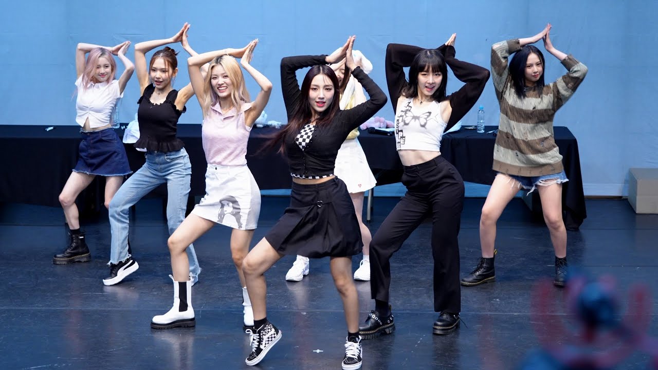 220703 라잇썸(LIGHTSUM)  'ALIVE'  4K30p 직캠(fancam) @fansign 성암아트홀