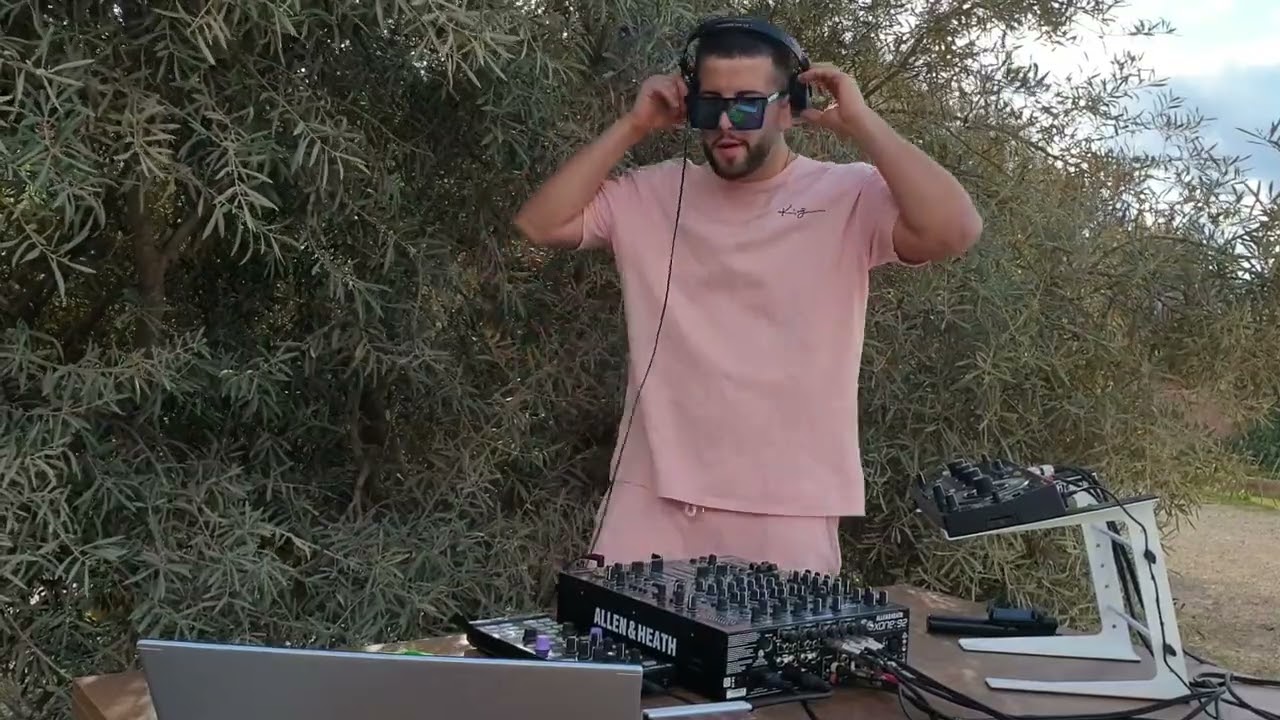 De La Hoz - Set Abril 2022