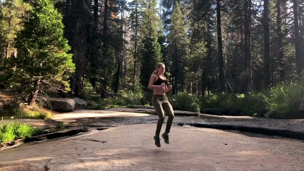 10 min Intense Cardio Workout | Plyometrics | Burn 100 Calories