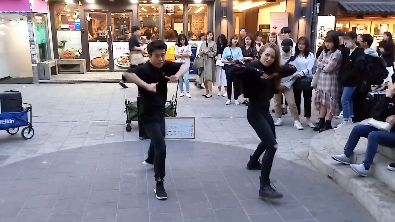 윈윈크루(WinWin Crew)-J.Yana & 최수영(Choi SooYoung)/Toy - Netta/ 190509 홍대버스킹(HongDae Busking)