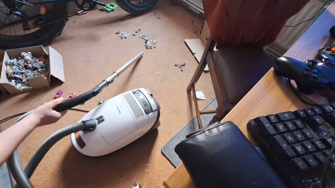 vaccuning the brother's room