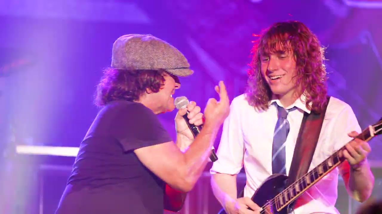 Dirty Deeds-The AC/DC Experience 