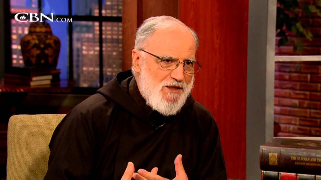 Father Cantalamessa Tears Down Religious Barriers