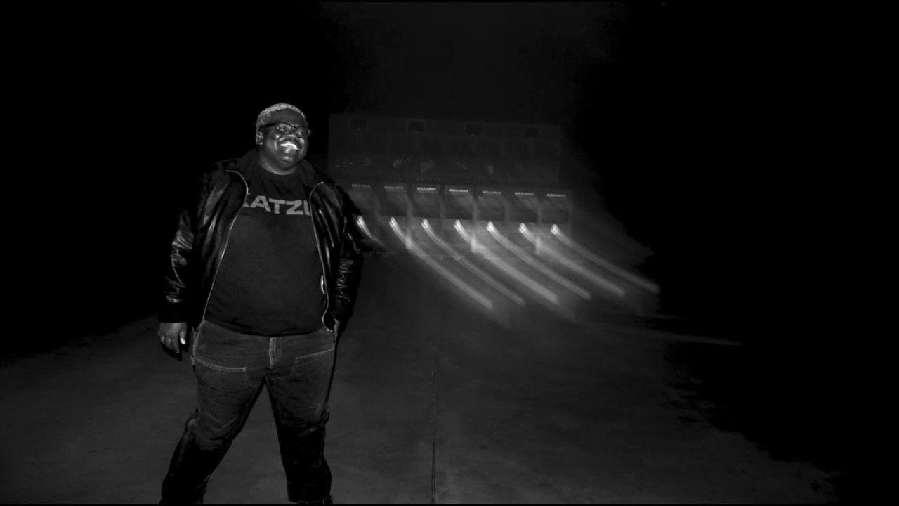 KITSCHKRIEG feat. BLUMENGARTEN ONLY - GUT GENUG