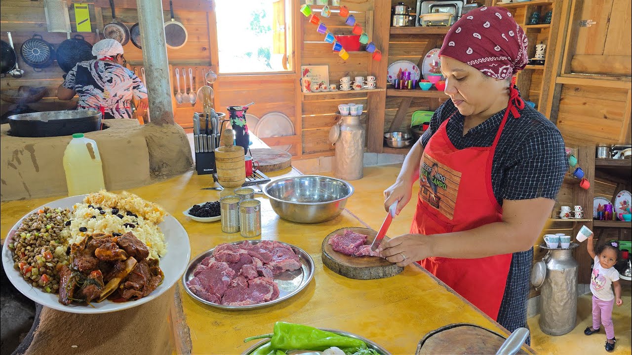 Entre Risas y Tristeza💔¿LEILA SE VA DE LA COCINA? | Comida Típica | La Vida del Campo