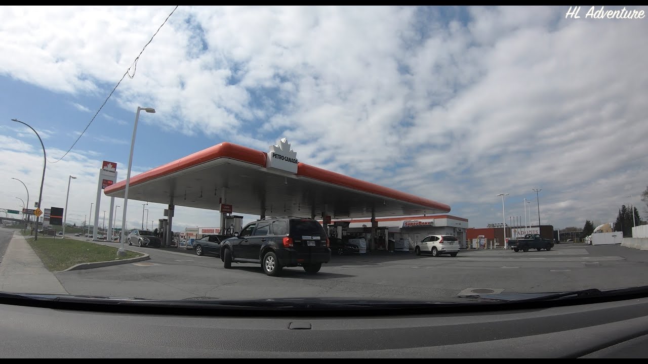 《Canada carbon tax increase》Pumping gas in Montreal(Canada)#Montreal#Canada