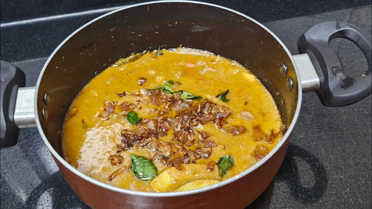 Chemmeen roast and mushroom curry 😊