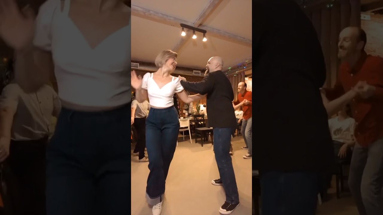 BAREFOOT JIVING