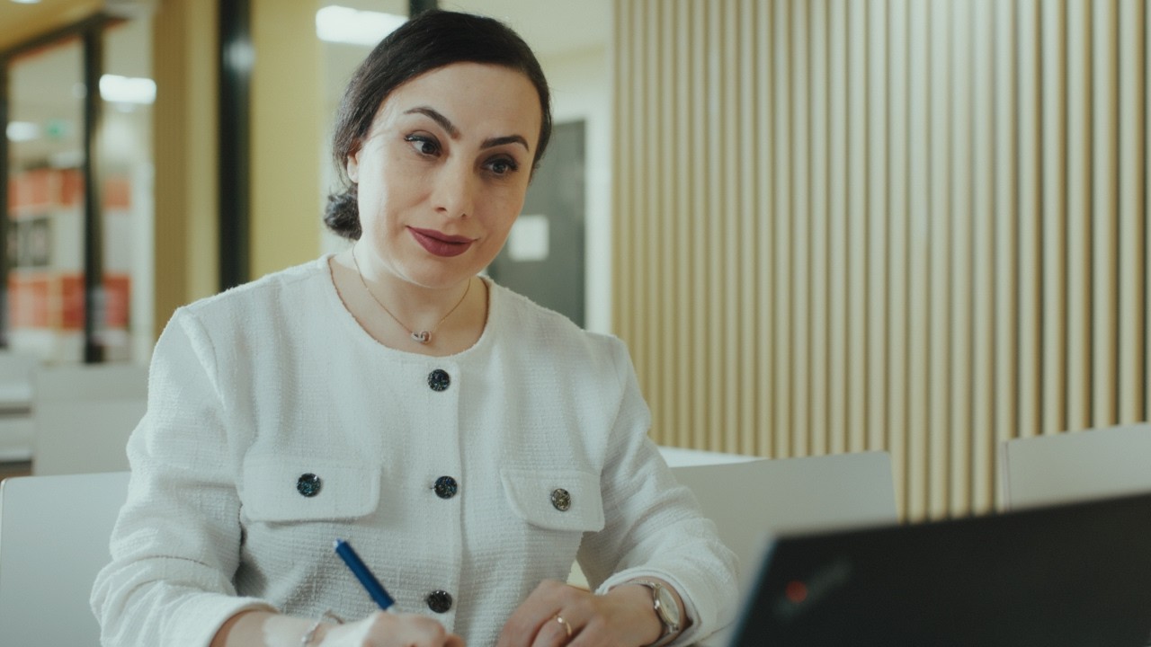 Parinaz Poursafa, Postdoctoral Research Fellow