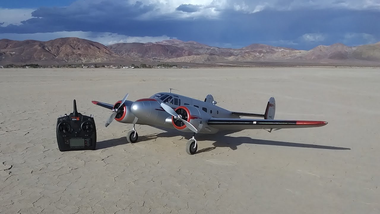 E-flite Beechcraft D18 1.5m BNF Basic: Monsoon rains in the Mojave Desert