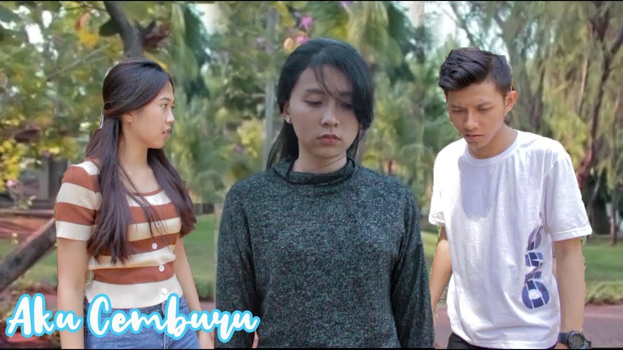 SAMA DIA AJA GAK USAH SAMA AKU..!!! AKU CEMBURU