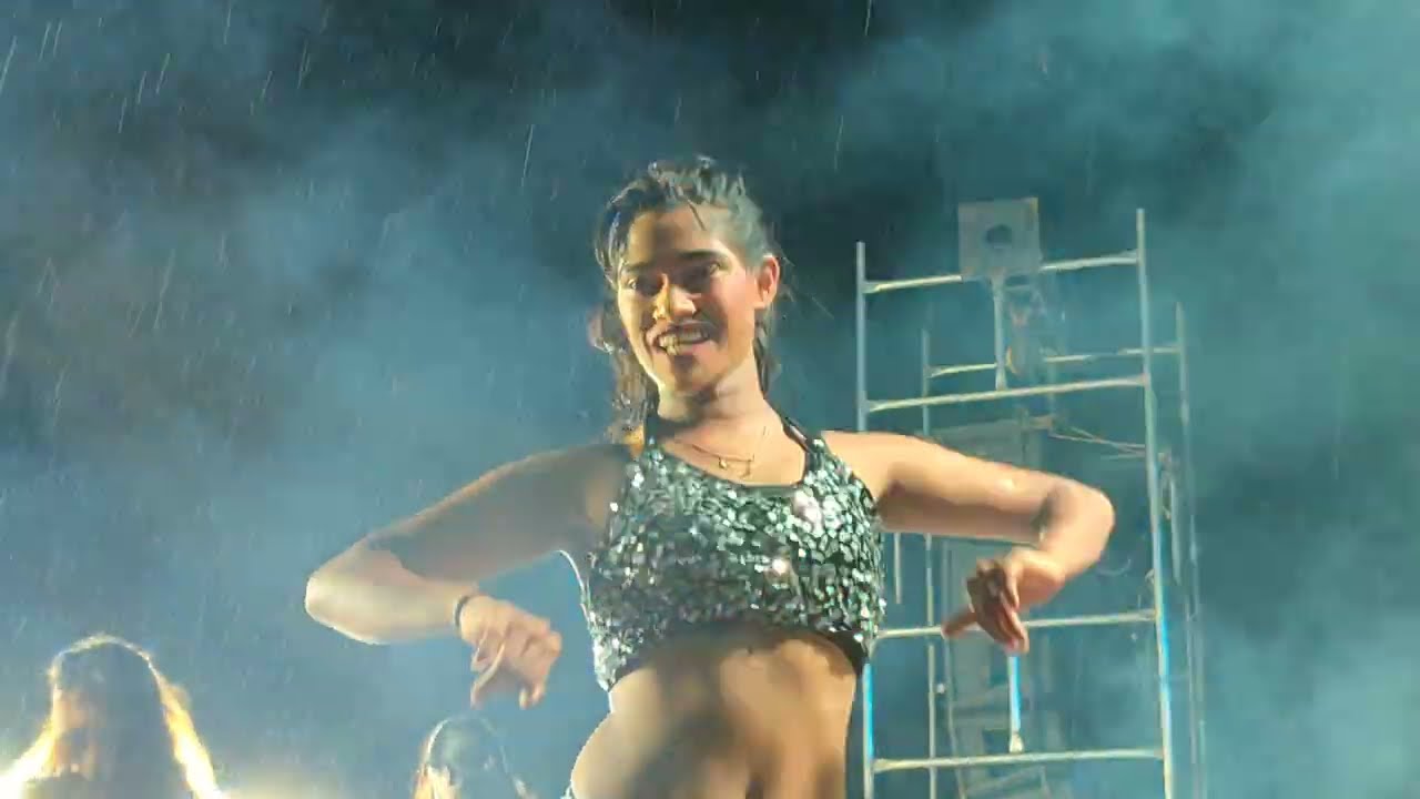 #adalpadalkacheri#recorddance💃💃💃🎊🎊👯👯🕺🕺💥💥#dance#tamil#india#song#goodvibes#cute 🤩🤩💃👯💥💥💥🔥🔥🫣
