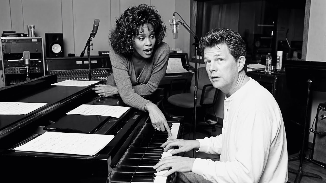David Foster Played the WRONG Chord — What Whitney Houston Did Next Created the Greatest Vocal