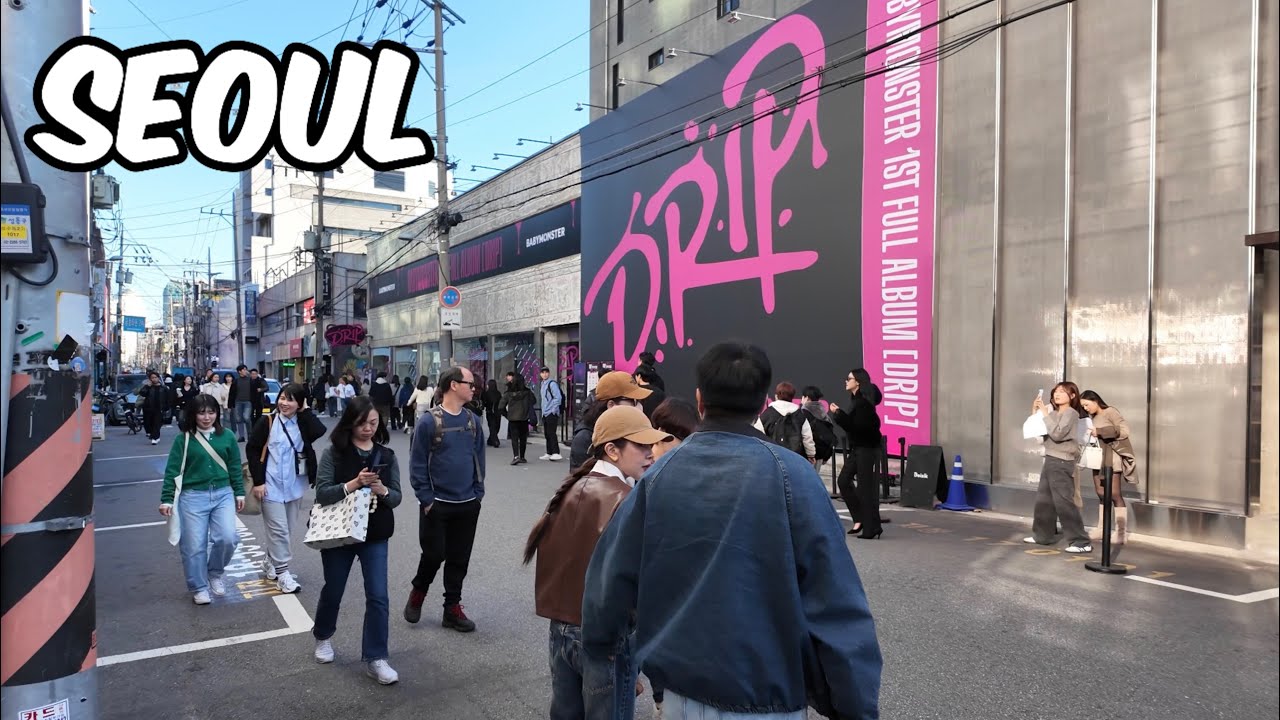 Seongsu-dong Cafe Street Walking Tour. Seoul City Korea 4k City Tour