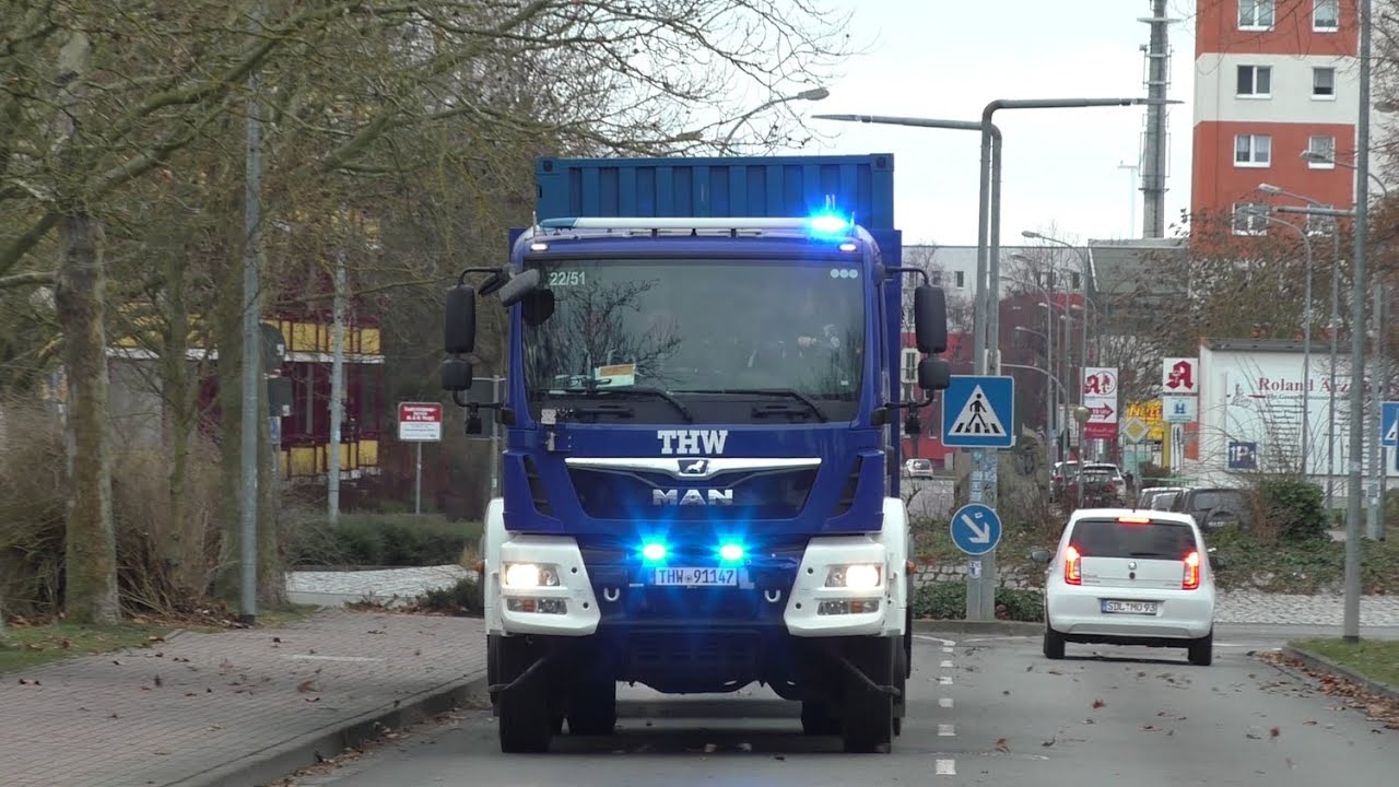 [Zugtrupp, LKW Ladekran, ASH-Anhäger] | (Einsatzfahrten) | THW | Stendal