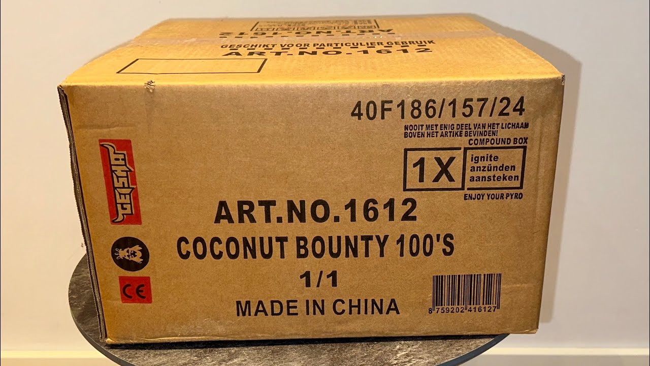 Coconut Bounty : Vuurwerkmania : 100 Shots : 30mm : 1954 Gram : Straatfilm : Compound