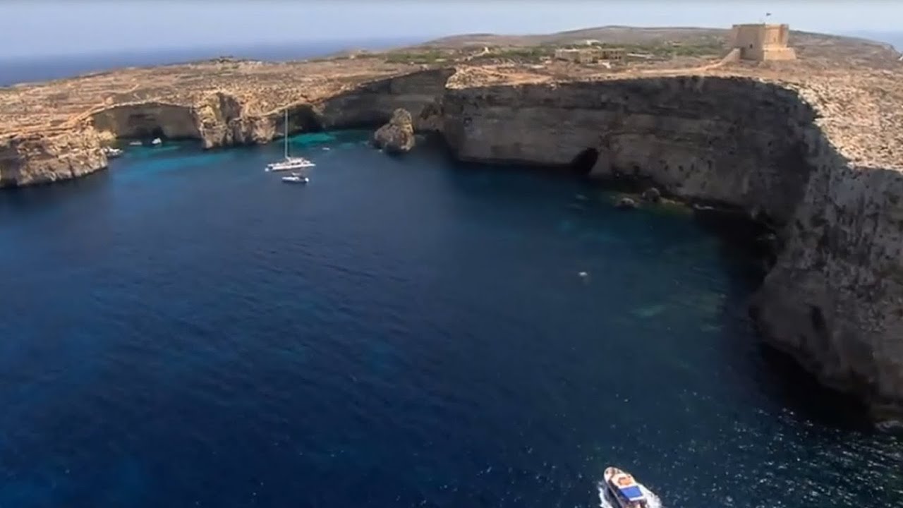 Malta Kemmuna (Comino) Adası