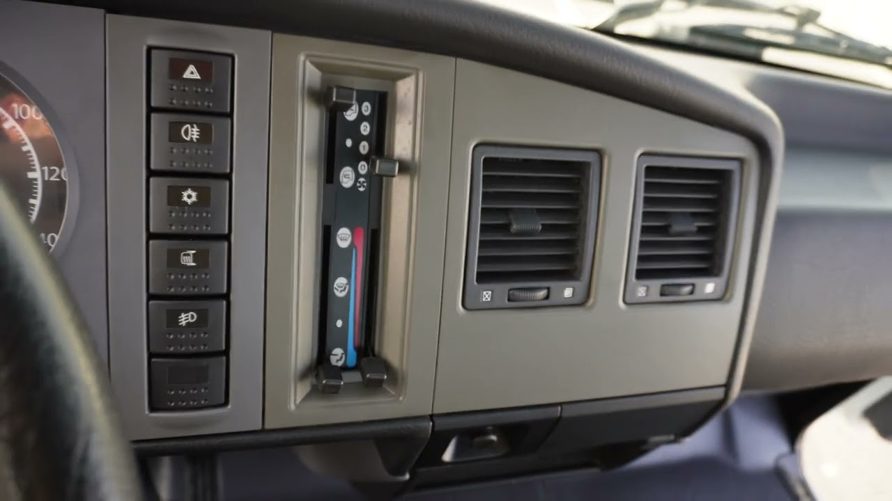 NISSAN ATLEON CHASIS CORTO EN SERVEAL AUTOMOCION