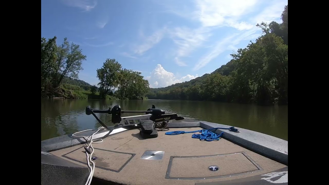 Jet boat up the new river smallmouth fishing 