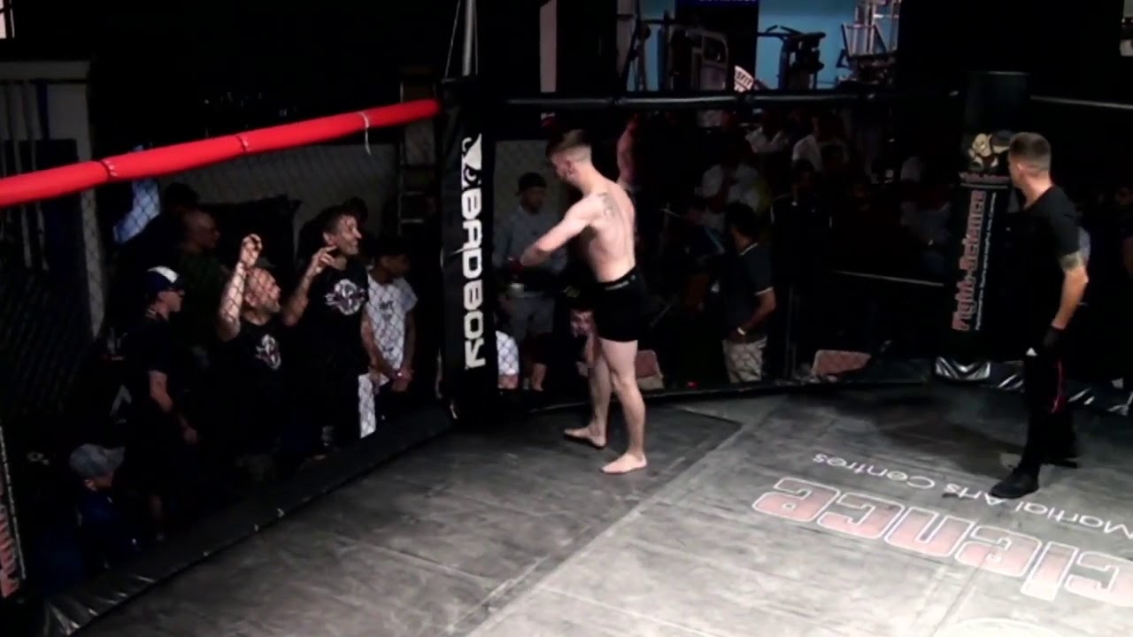 ARTUR LENKIEWICZ vs ELLIOT THIEMANN -RISK FIGHT LEAGUE 5