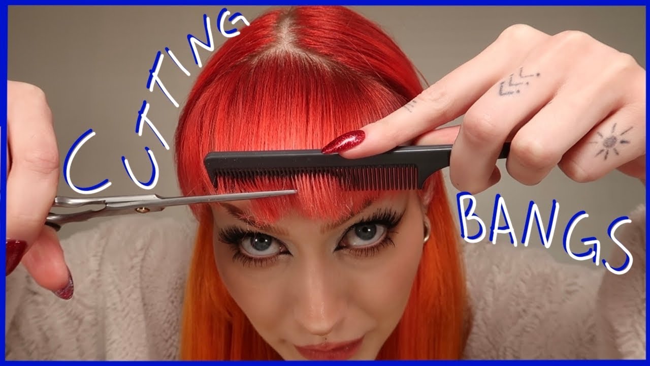 Vlogmas day 15: X-MAS dinner with the studio ✨ and cutting my baby bangs!