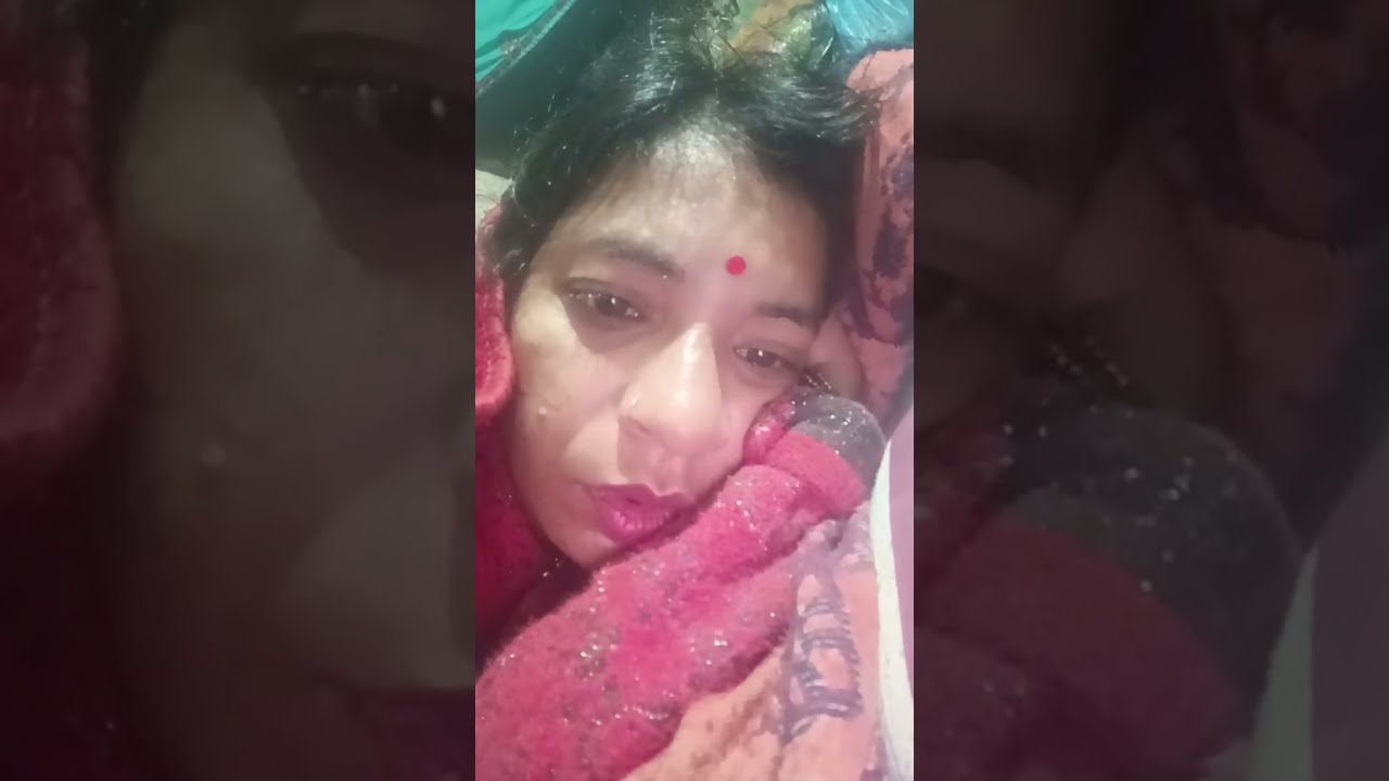 गुड़िया कुमारी लाइव है!